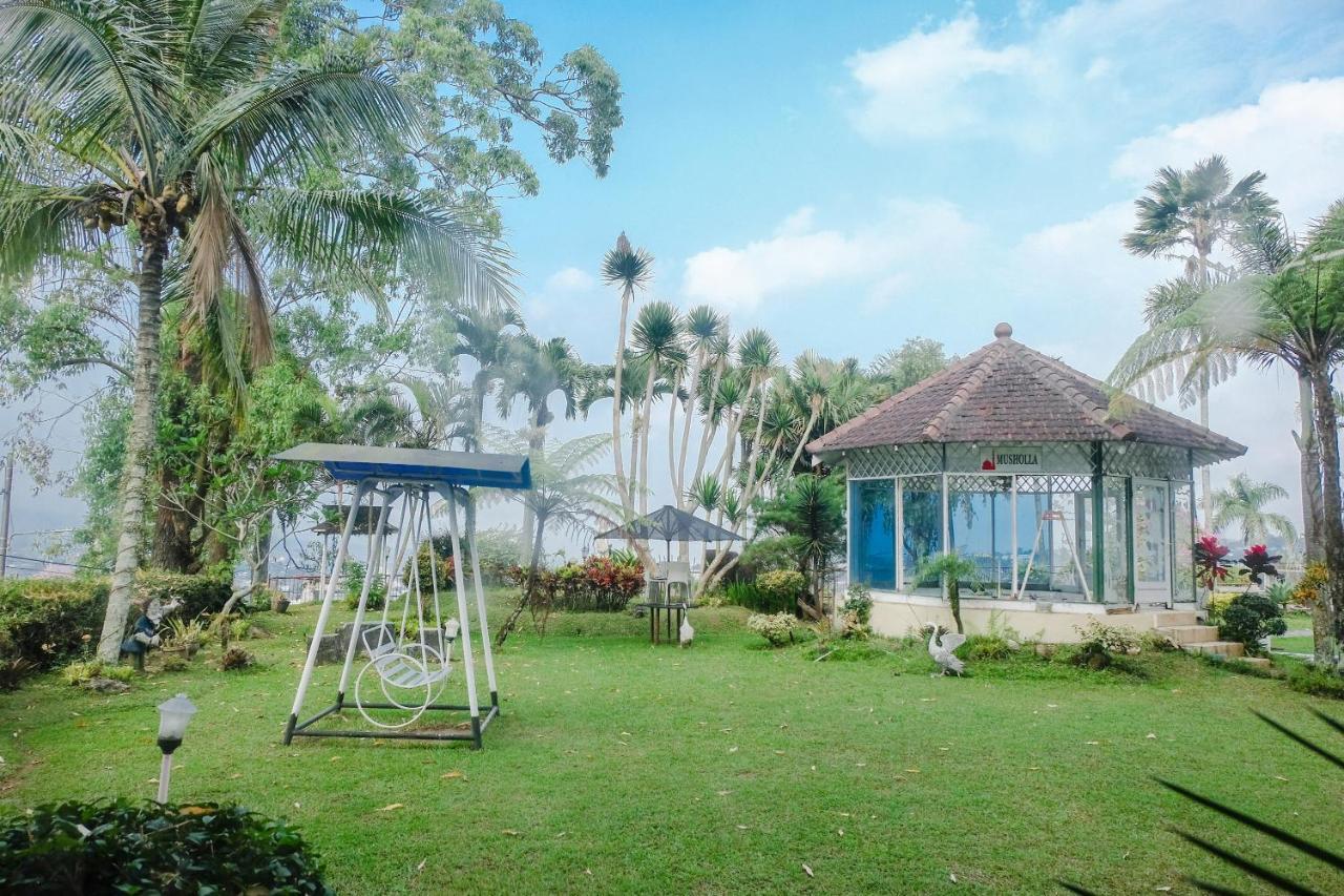 Oyo 803 Toetie Hotel Batu  Exterior foto